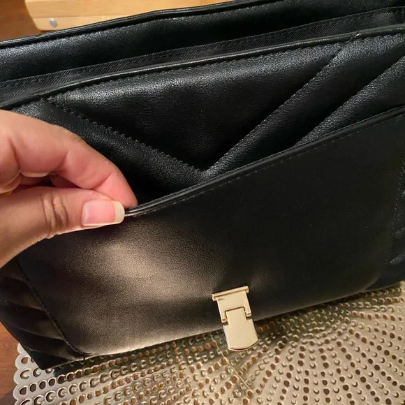 Black Faux Leather Purse - Picture 4 of 7